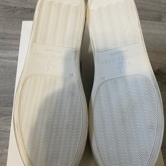 Madison Maison x Ellenachi - Picture 5 of 6